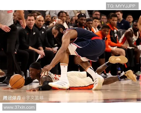 2015年4月14日骑士与活塞的激烈对决回顾与精彩瞬间分析 2015年4月14日骑士与活塞的激烈对决回顾与精彩瞬间分析