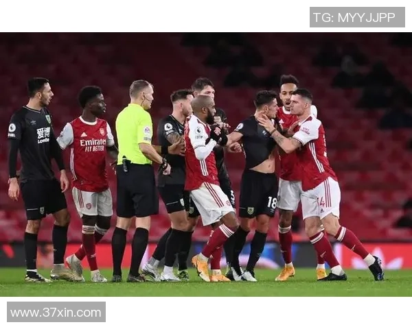 皇家马德里与利物浦激战正酣现场直播精彩回顾与分析