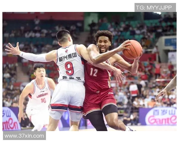 浙江稠州篮球队与美国街球明星队精彩对决集锦回顾